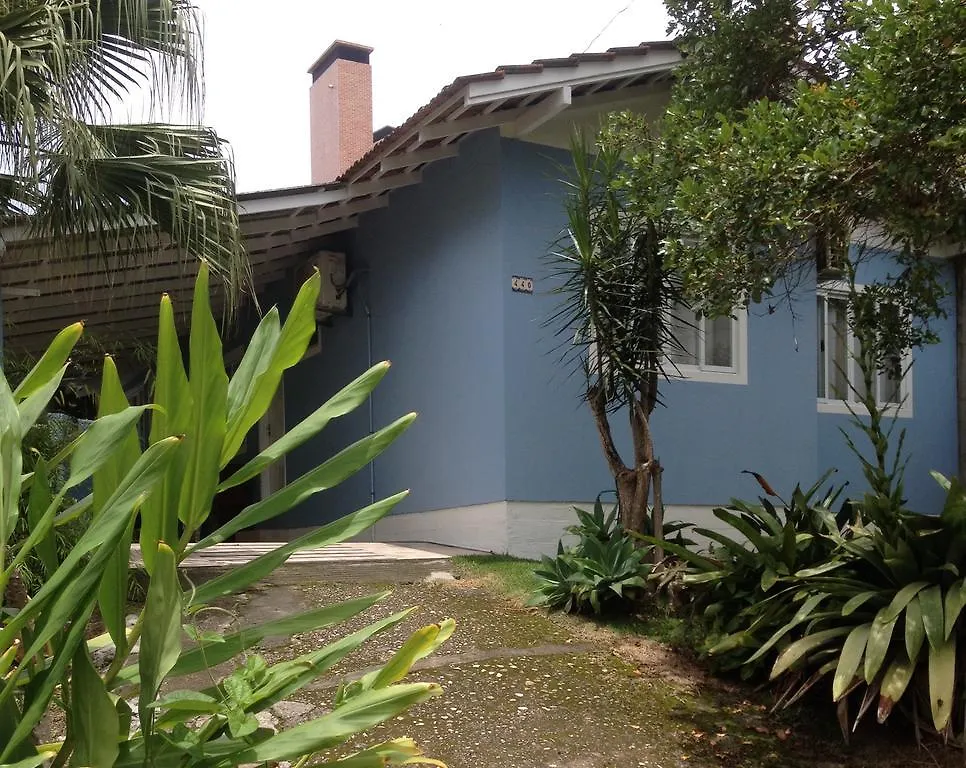Casa No Centrinho 100M Do Mar Vila Bombinhas