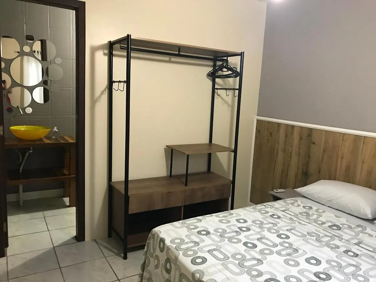 Casa de Férias Casa No Centrinho 100M Do Mar Vila Bombinhas Brasil