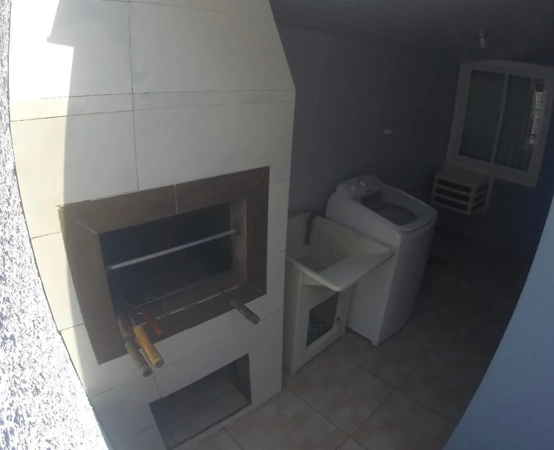 Casa No Centrinho 100M Do Mar Vila Bombinhas 0*,